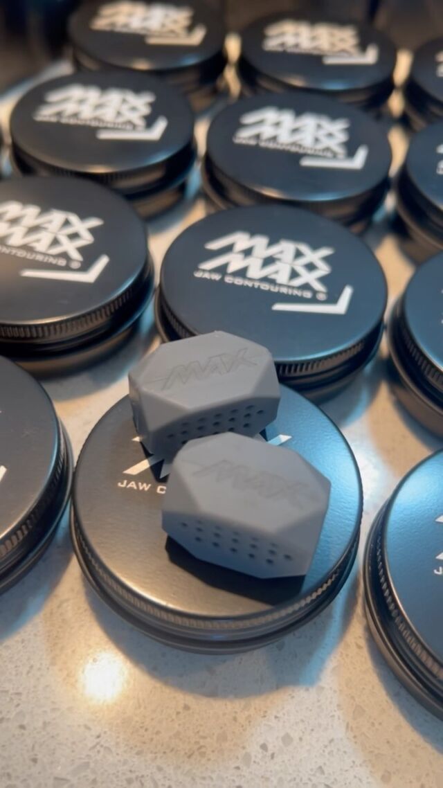 Publicación de MaxMax en Instagram